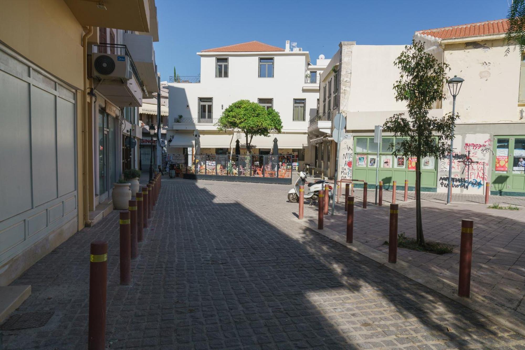 העיירה רתימנו The Old Distillery - Premium Suites מראה חיצוני תמונה