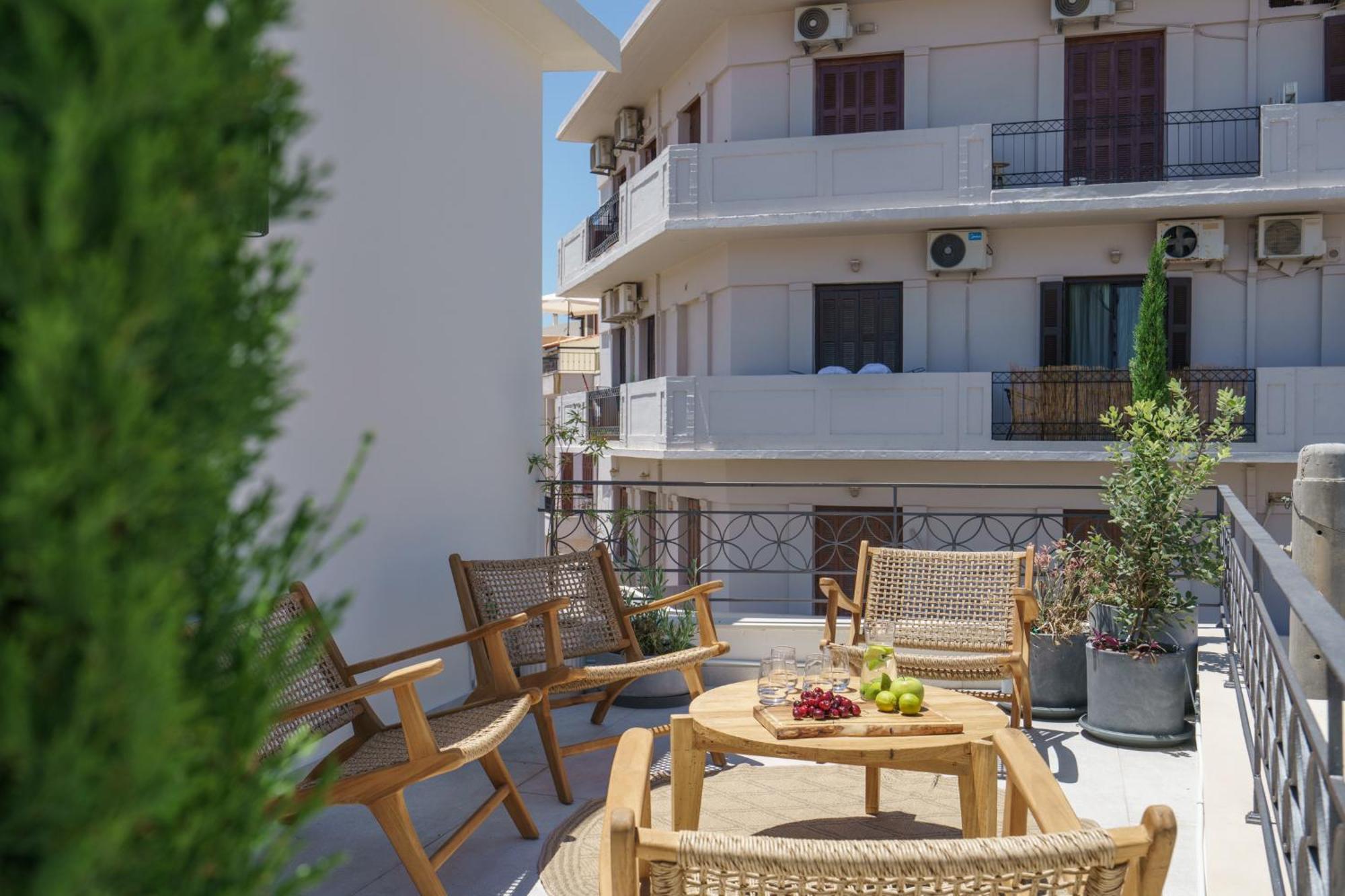 העיירה רתימנו The Old Distillery - Premium Suites מראה חיצוני תמונה